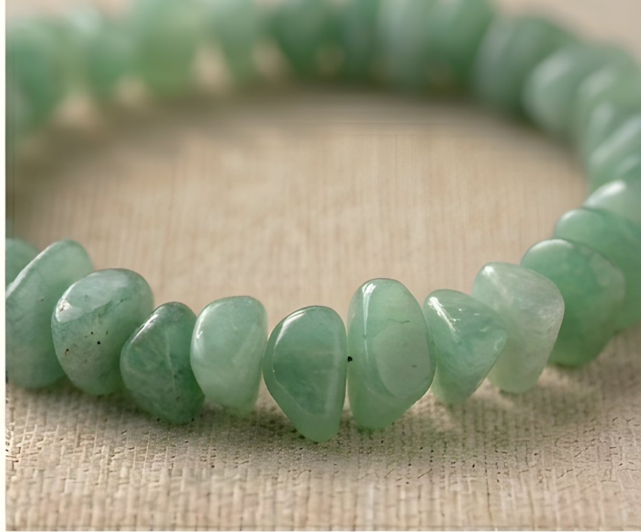 Green Aventurine Crystal Chip Bracelet | Luck, Prosperity & New Beginnings