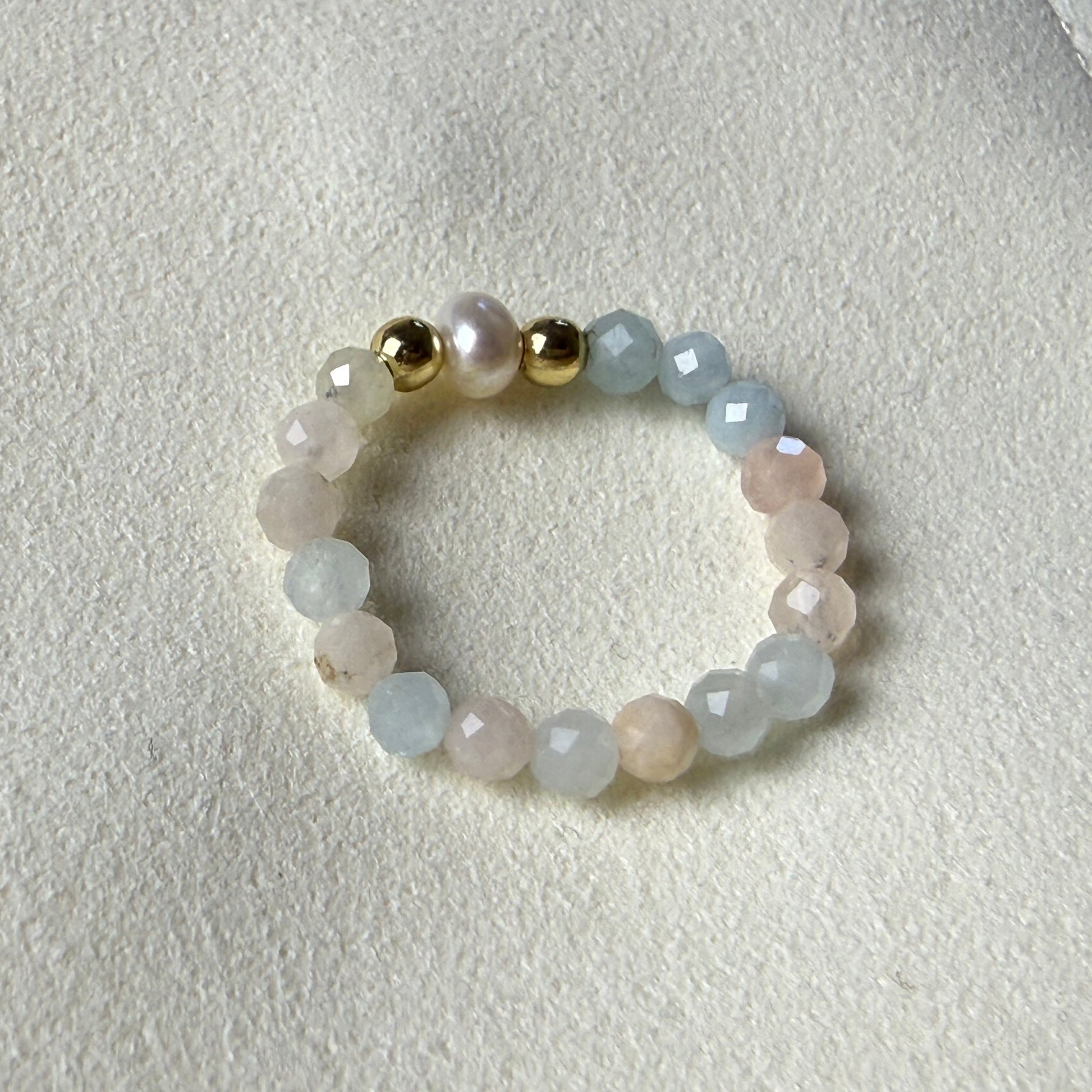Unique freshwater pearl with gold accent beads on morganite stretch ring – Manushaa Gems