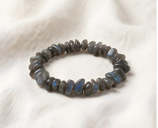 Labradorite Crystal Chip Bracelet | Intuition, Magic & Transformation