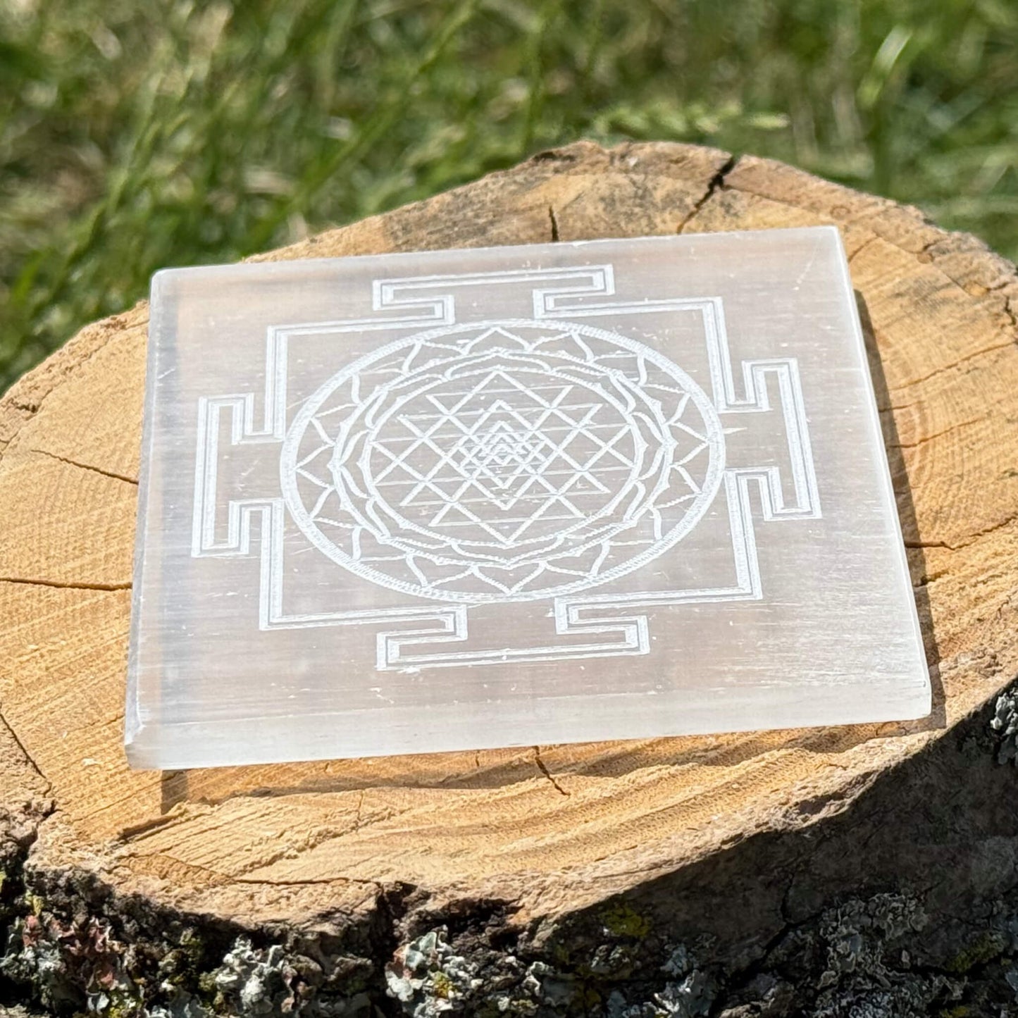 Shree Yantra Selenite Charging Plate reverse — Crystal Cleansing Slab UK Manushaa Gems